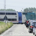 Treno: sulla Torino-Pinerolo via le barriere a Vinovo, Airasca e Piscina