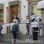 Bancomat Unicredit ancora a secco, blitz contro il disservizio dei sindaci di Perosa e Pomaretto con il parroco