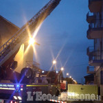 Beinasco: minaccia di buttarsi dal balcone in via Mirafiori