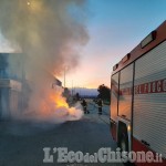 Volvera: auto divorata dalle fiamme, l'intervento dei Vigili del fuoco di Rivalta