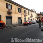 Pinerolo: fuga di gas in via Gioberti, tecnici Acea e Vigili del fuoco al lavoro