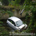 Piossasco: vola con l&#039;auto nel torrente Sangonetto, ferite lievi per una 24enne