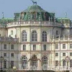 Stupinigi: annullata causa meteo incerto la prima visita "Leggere il Giardino"