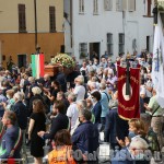 Vigone: grande partecipazione al funerale del sindaco Luciano Abate