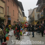 Vigone, domenica sfilano i bambini in maschera