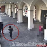 Embedded thumbnail for Furti in chiesa: le immagini video